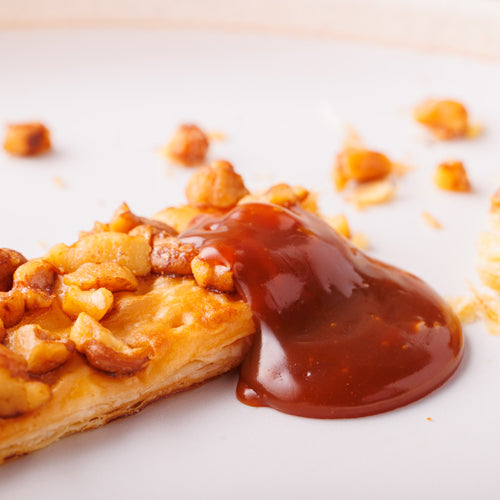 クルミとパイ クルミッ子キャラメルソースがけ