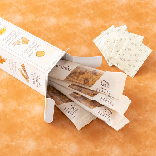 【販売終了】「世界くるみサミット」記念セット(カリフォルニアくるみ協会コラボ企画)(クルミッ子8個 クルミとパイ4本 ポケットブラウニー2個)