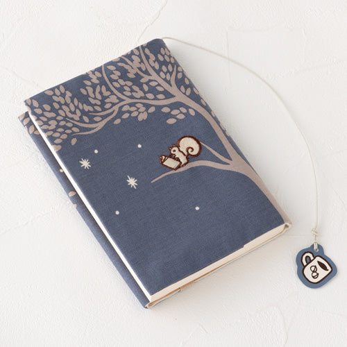 リスくん刺繍入 布製ブックカバー