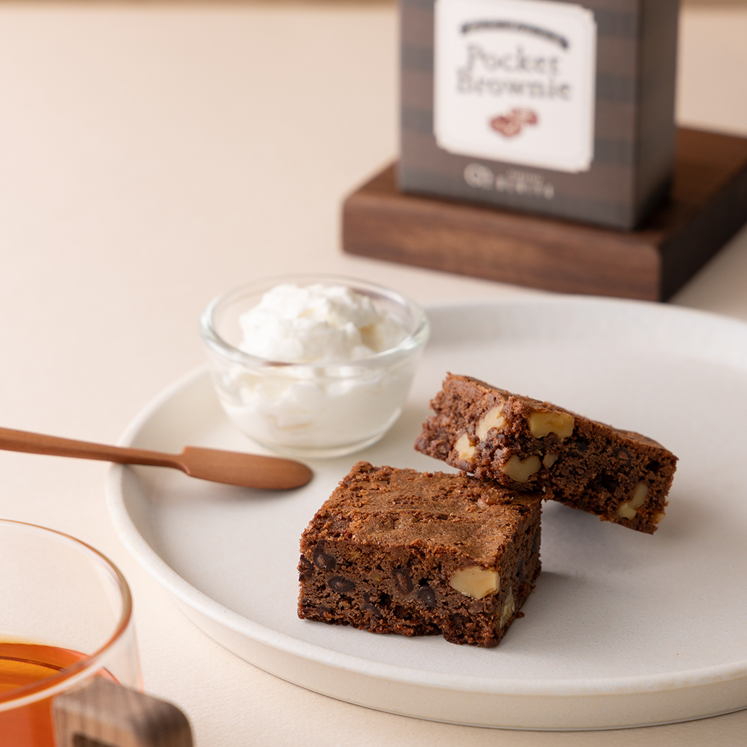 ポケットブラウニー(ヨーグルト添え)