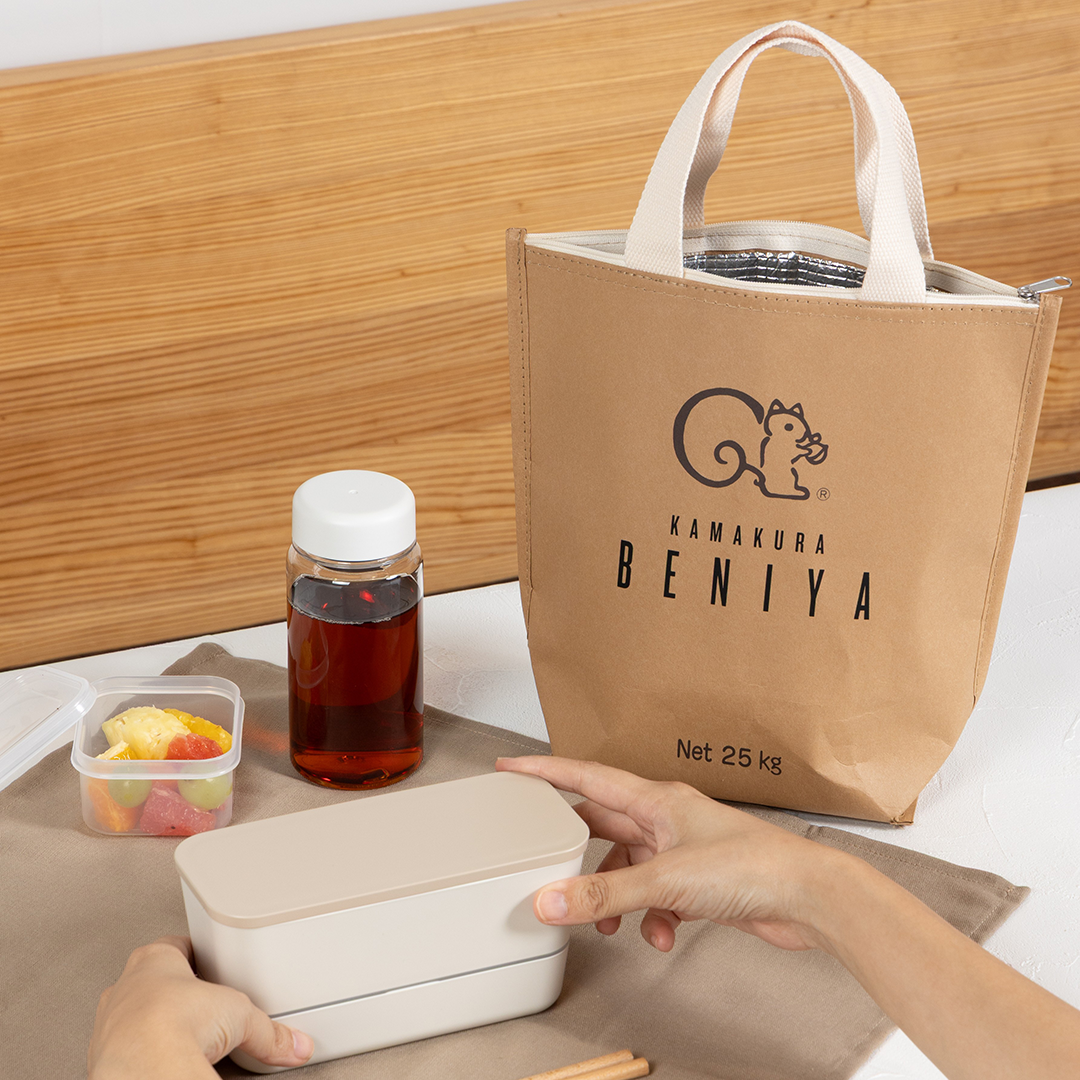 保冷バッグ秋の行楽使用イメージ