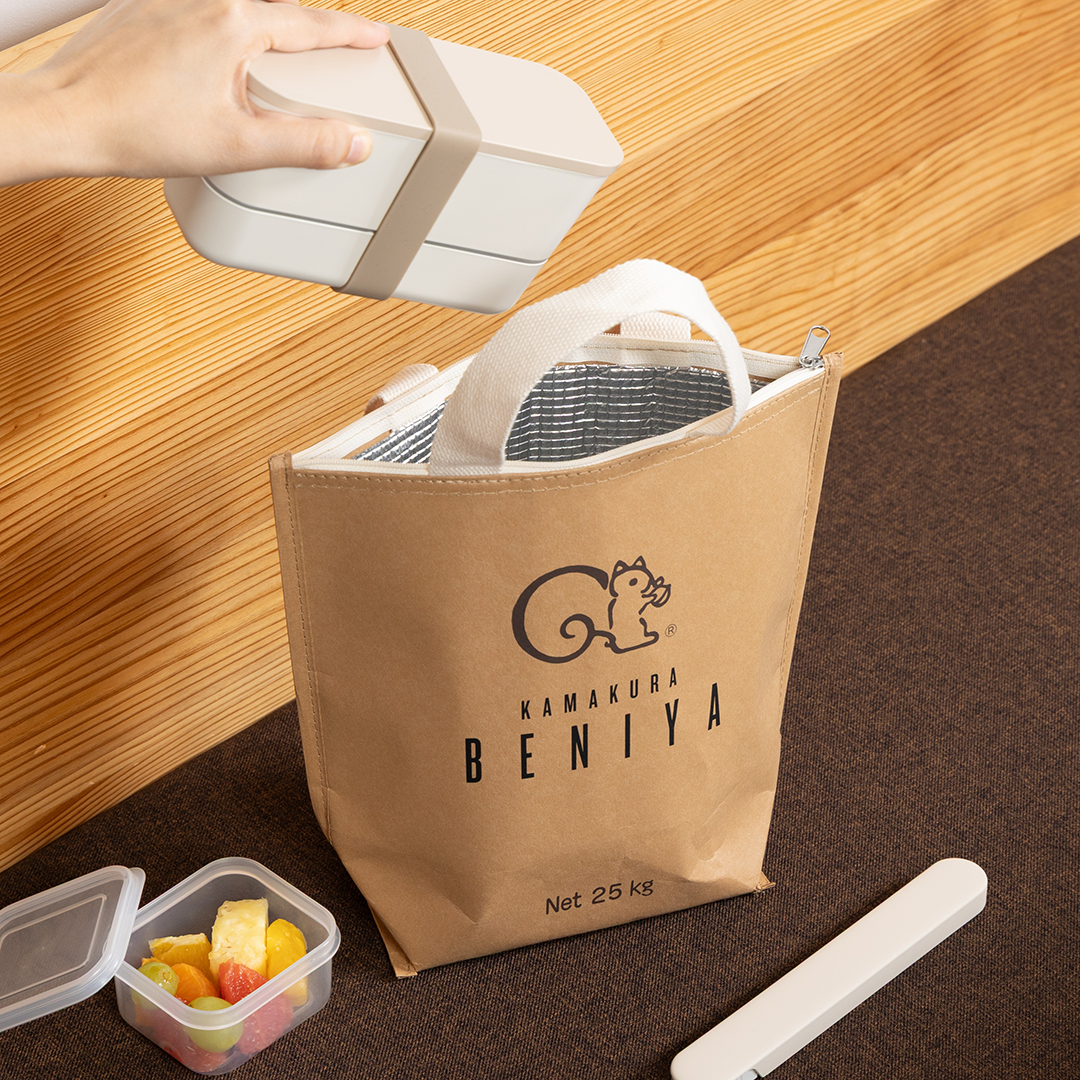 保冷バッグ秋の行楽使用イメージ